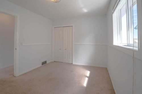 160 Covemeadow Road Ne, Calgary, AB - Indoor Photo Showing Other Room