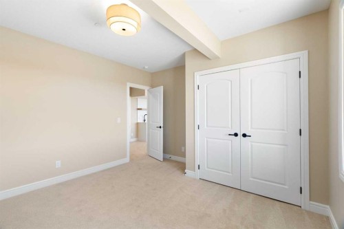 259 Muirfield Crescent, Lyalta, AB - Indoor Photo Showing Other Room