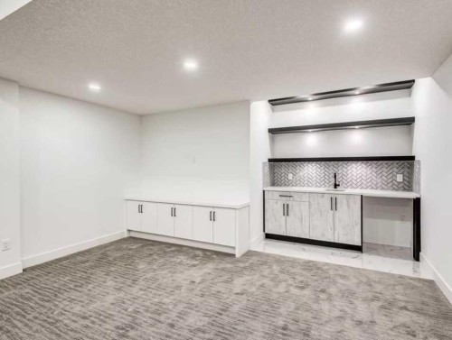 496 Muirfield Crescent, Lyalta, AB - Indoor Photo Showing Other Room