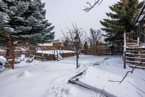 1204 Ranchlands Boulevard Nw, Calgary, AB - Outdoor