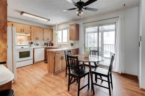 1204 Ranchlands Boulevard Nw, Calgary, AB - Indoor