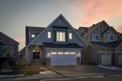 247 Coopers Cove SWAirdrie, AB T4B 4C3