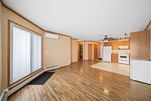 310-11 Somervale View Sw, Calgary, AB - Indoor