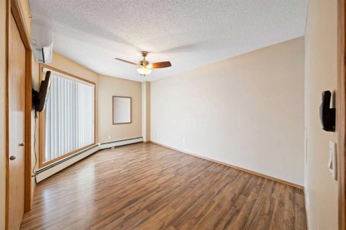 310-11 Somervale View Sw, Calgary, AB - Indoor Photo Showing Other Room