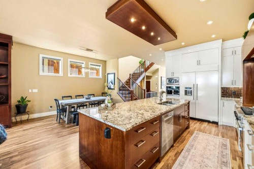 3610 8 Avenue Nw, Calgary, AB - Indoor Photo Showing Kitchen With Double Sink With Upgraded Kitchen
