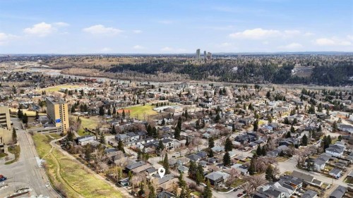 3610 8 Avenue Nw, Calgary, AB - Outdoor With View