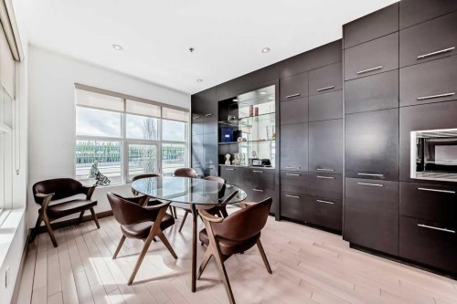 701 Aspen Meadows Hill Sw, Calgary, AB - Indoor