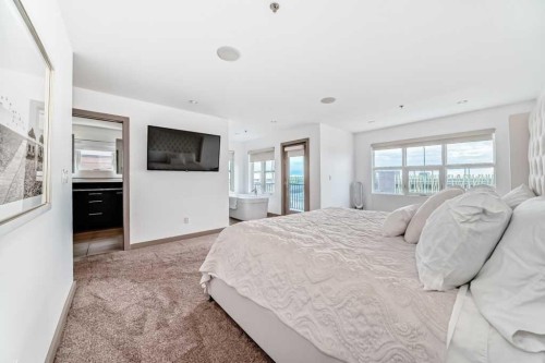 701 Aspen Meadows Hill Sw, Calgary, AB - Indoor Photo Showing Bedroom