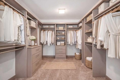 701 Aspen Meadows Hill Sw, Calgary, AB - Indoor With Storage