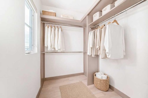 701 Aspen Meadows Hill Sw, Calgary, AB - Indoor