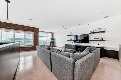 701 Aspen Meadows Hill Sw, Calgary, AB - Indoor Photo Showing Living Room
