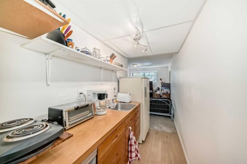 97-6915 Ranchview Drive Nw, Calgary, AB - Indoor Photo Showing Kitchen