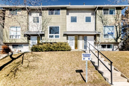 97-6915 Ranchview Drive Nw, Calgary, AB - Outdoor With Facade