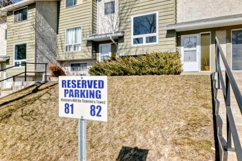 97-6915 Ranchview Drive Nw, Calgary, AB - Outdoor