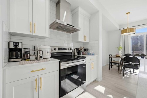 191 Herron Rise Ne, Calgary, AB - Indoor Photo Showing Kitchen With Upgraded Kitchen