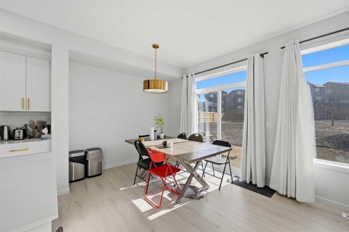 191 Herron Rise Ne, Calgary, AB - Indoor Photo Showing Dining Room