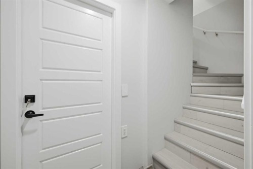 191 Herron Rise Ne, Calgary, AB - Indoor Photo Showing Other Room