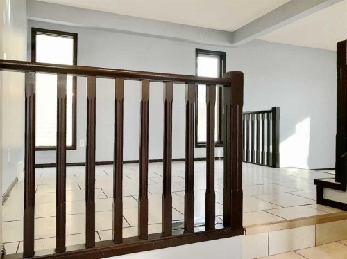 508 78 Avenue Sw, Calgary, AB - Indoor Photo Showing Other Room