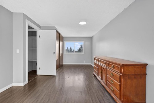 36 Falton Court Ne, Calgary, AB - Indoor Photo Showing Other Room