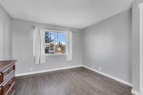 36 Falton Court Ne, Calgary, AB - Indoor Photo Showing Other Room
