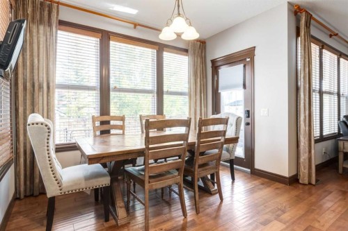 12 Mahogany Heath Se, Calgary, AB - Indoor Photo Showing Dining Room