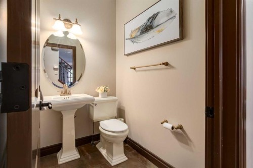 12 Mahogany Heath Se, Calgary, AB - Indoor Photo Showing Bathroom