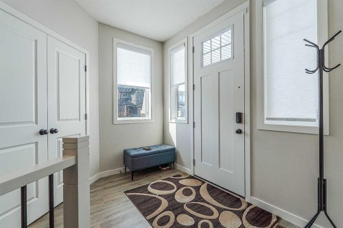 511 Kingsmere Way Se, Airdrie, AB - Indoor Photo Showing Other Room