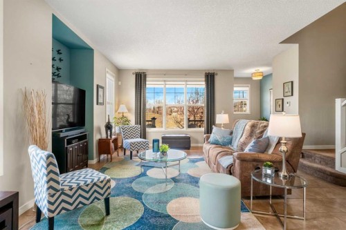 6 Chaparral Valley Square Se, Calgary, AB - Indoor Photo Showing Living Room