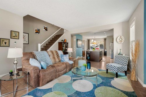6 Chaparral Valley Square Se, Calgary, AB - Indoor Photo Showing Living Room