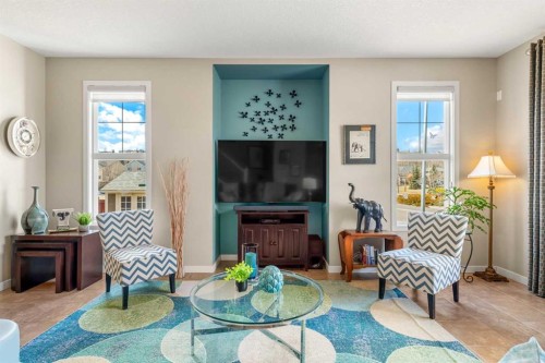 6 Chaparral Valley Square Se, Calgary, AB - Indoor Photo Showing Living Room