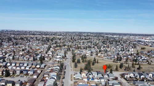 15 Erin Green Way Se, Calgary, AB - Outdoor With View
