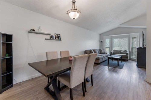 15 Erin Green Way Se, Calgary, AB - Indoor