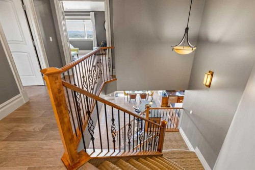 7 Royal Ridge Terrace Nw, Calgary, AB - Indoor Photo Showing Other Room