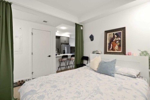507-3932 University Avenue Nw, Calgary, AB - Indoor Photo Showing Bedroom