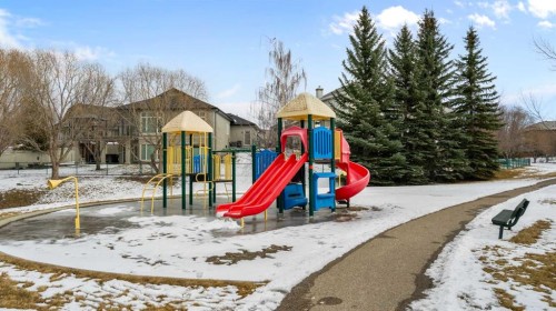 39 Mt Douglas Point Se, Calgary, AB - Outdoor