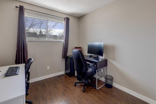 107 Macewan Park Way Nw, Calgary, AB - Indoor Photo Showing Office