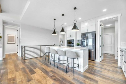 163 Lakewood Circle, Strathmore, AB - Indoor Photo Showing Kitchen With Upgraded Kitchen