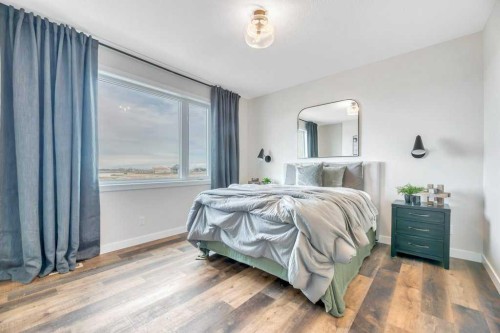 163 Lakewood Circle, Strathmore, AB - Indoor Photo Showing Bedroom