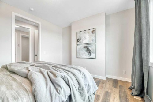 163 Lakewood Circle, Strathmore, AB - Indoor Photo Showing Bedroom