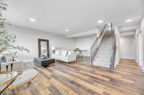 163 Lakewood Circle, Strathmore, AB - Indoor