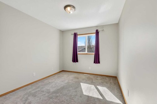 42 Strathford Close, Strathmore, AB - Indoor Photo Showing Other Room