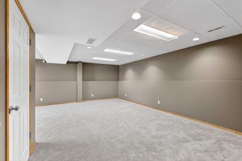 42 Strathford Close, Strathmore, AB - Indoor Photo Showing Other Room