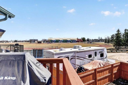 42 Strathford Close, Strathmore, AB - Outdoor