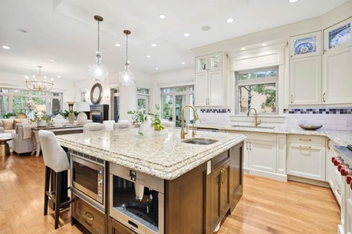 108 Posthill Drive Sw, Calgary, AB - Indoor Photo Showing Kitchen With Upgraded Kitchen
