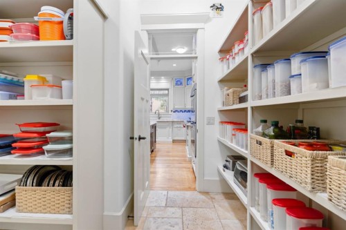 108 Posthill Drive Sw, Calgary, AB - Indoor