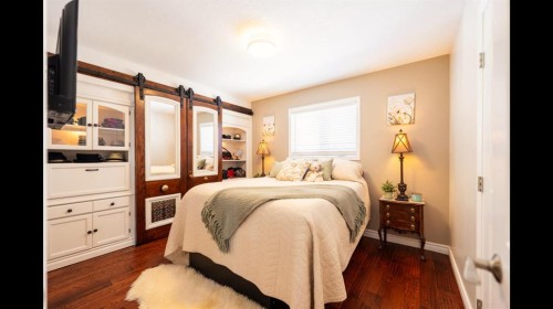 2 Irene Avenue, Island Lake, AB - Indoor Photo Showing Bedroom