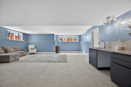 301 Mcleod Crescent, Diamond Valley, AB - Indoor