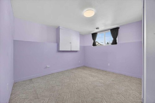 301 Mcleod Crescent, Diamond Valley, AB - Indoor Photo Showing Other Room