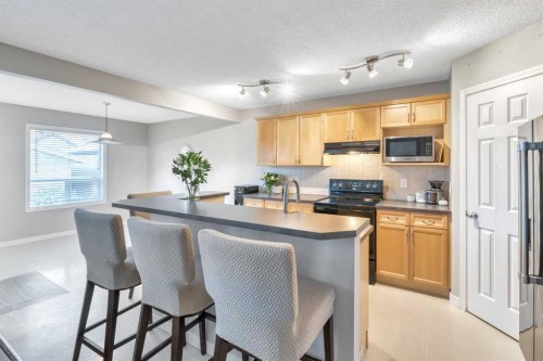 84 Evermeadow Manor Sw, Calgary, AB - Indoor