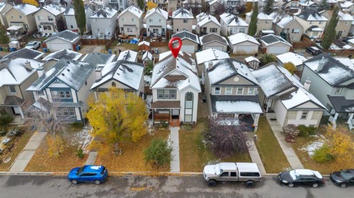 84 Evermeadow Manor Sw, Calgary, AB - Outdoor With Facade